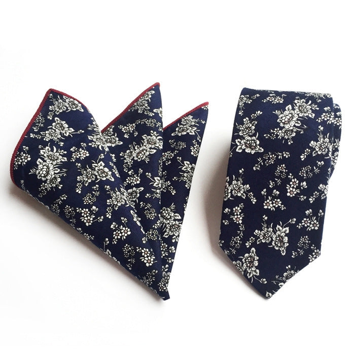 luxurious texture and classic design of necktie and pocket square set