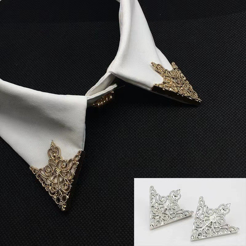 "Men’s Gatsby-style collar rim in 18k gold, vintage elegance"