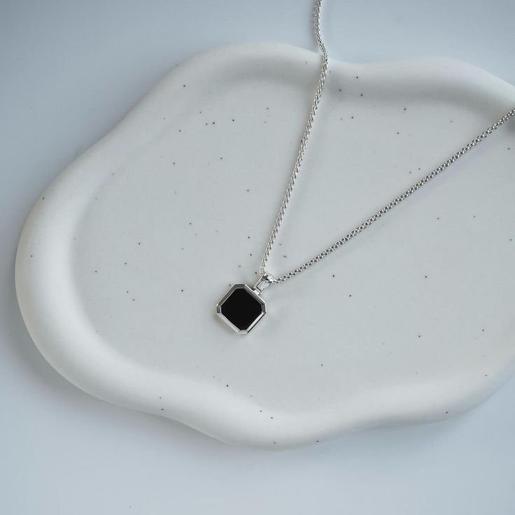 Men's Black Onyx Necklace (Titanium Steel)