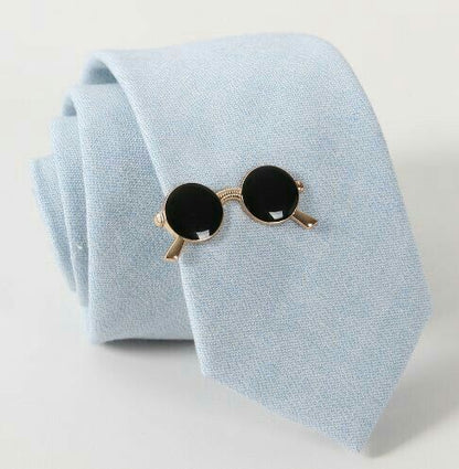 "Men’s Glare Brooch with radiant silver finish, statement accessory"

