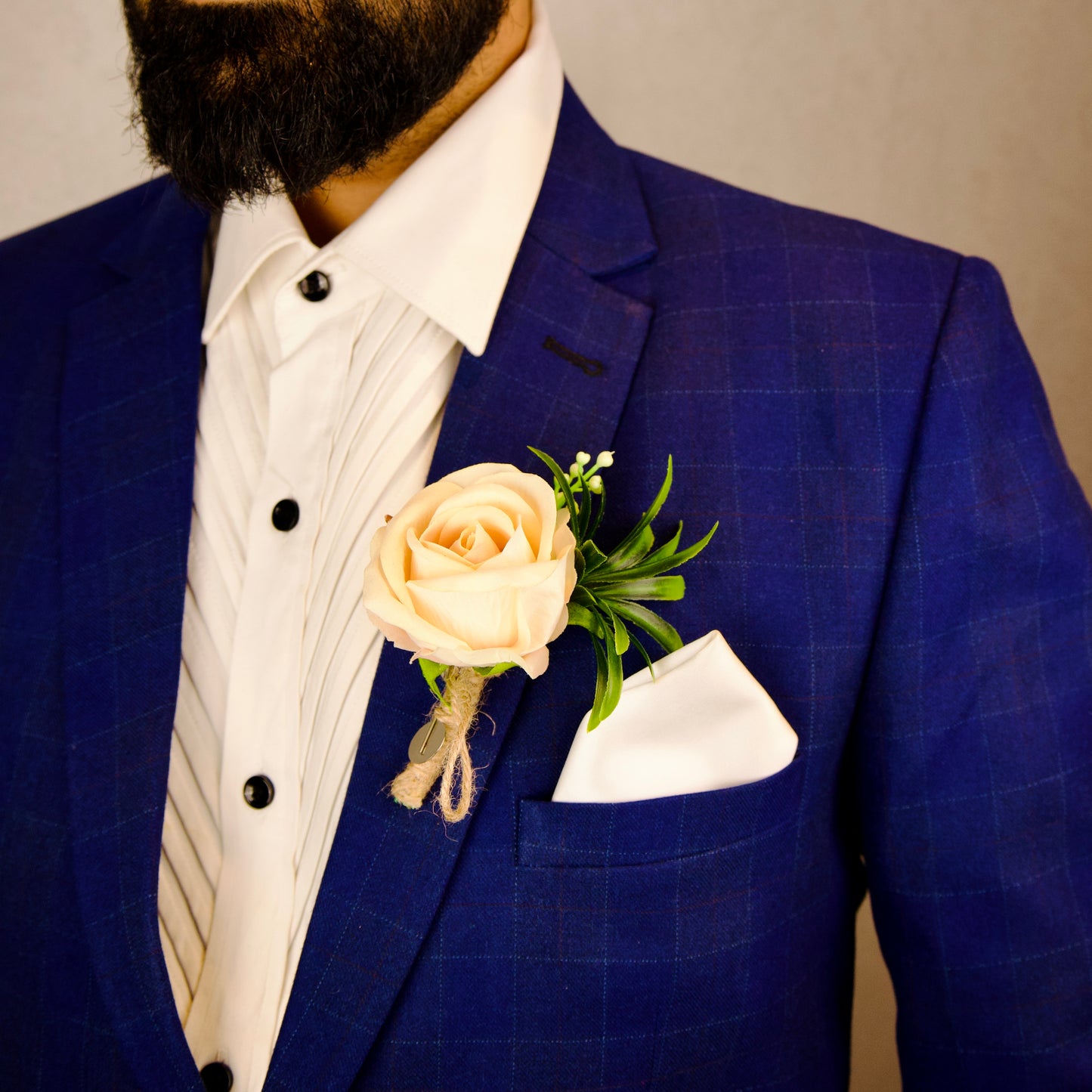 men's brooch as accessories
men's gifting 